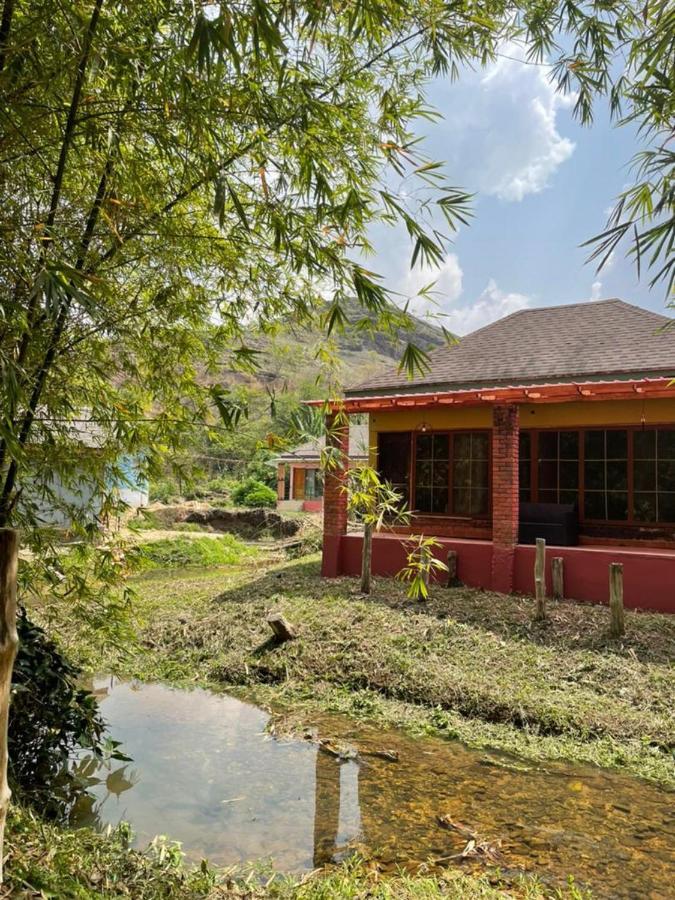 Bamboo River Resorts Wli Afegame Exterior foto